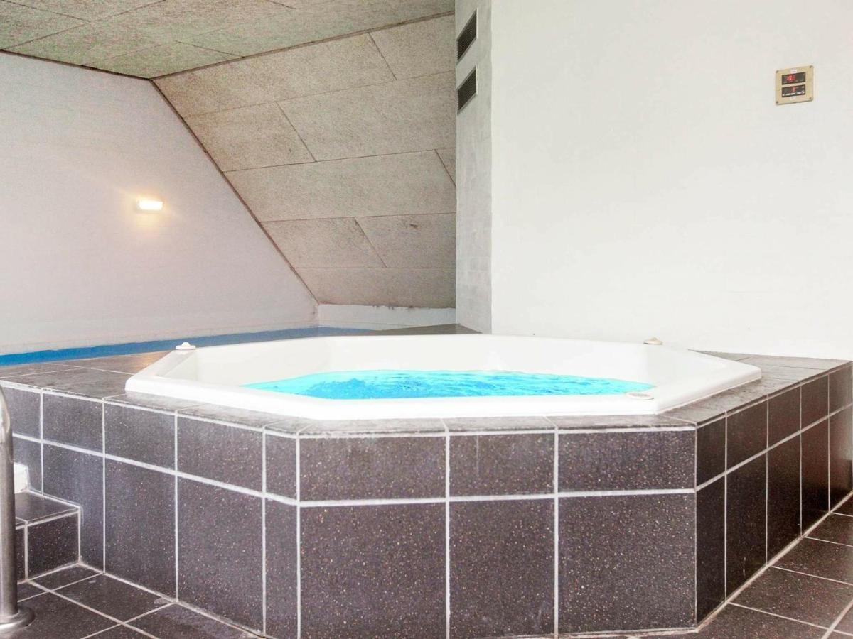 10 Person Holiday Home In Bl Vand Blåvand Zimmer foto