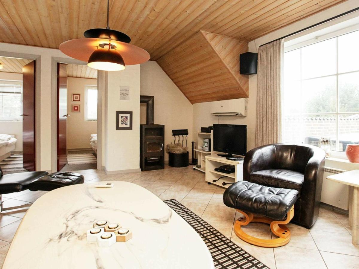10 Person Holiday Home In Bl Vand Blåvand Zimmer foto