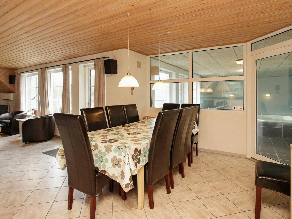 10 Person Holiday Home In Bl Vand Blåvand Exterior foto